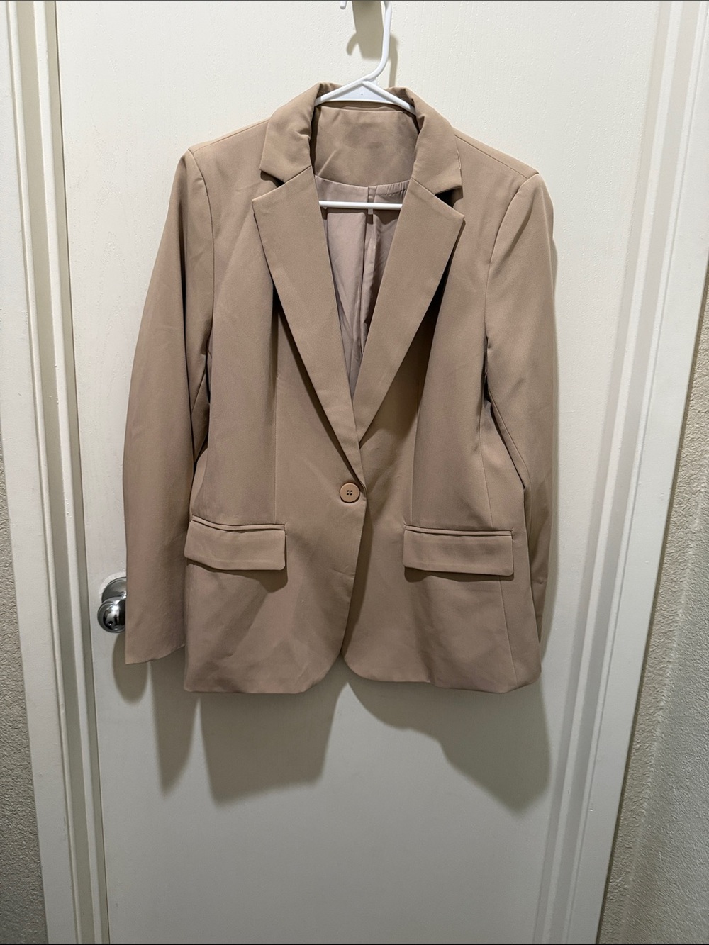 Women's Classic Single-Button Blazer — Beige